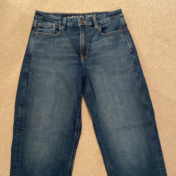 American Eagle Mom Jeans - Picture 2 of 6